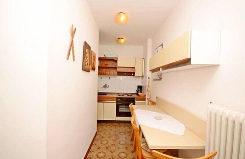 Brulo Apartment | Cozy Apartments Aurora with Pool & Spa Access
