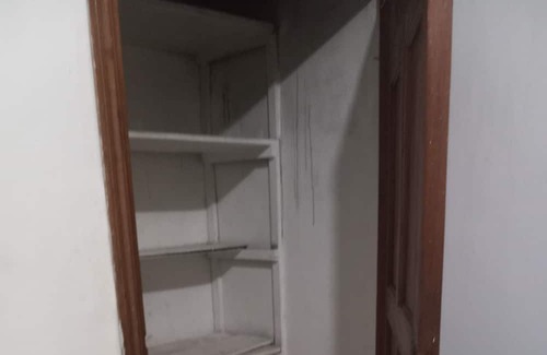 Villa Hermosa House | Budget-Friendly Casa Pensión Para Huéspedes for Families