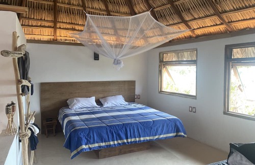San Pedro Pochutla House | Beachfront Casa con Palapa: Pet-Friendly Retreat in Oaxaca