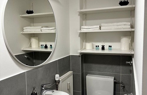 Flittard Apartment | Cozy Apartment for Two in Cologne with Kitchen Amenities
