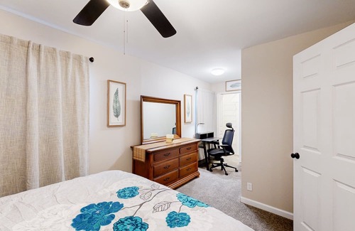 Converse House | Renovated Upcountry Home with Sun Room & Dog-Friendly Perks