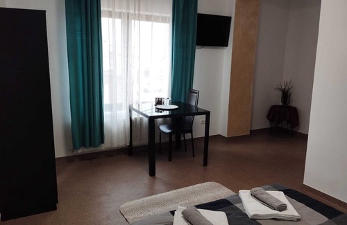 Voluntari Hotel | Budget-Friendly Hotel William with Child-Friendly Amenities