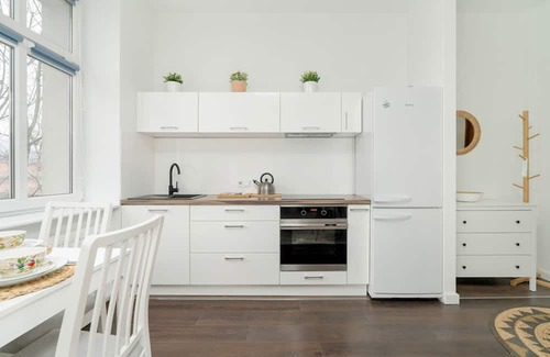 Wilda Apartment | Inviting Apartment in Poznań with Great Amenities