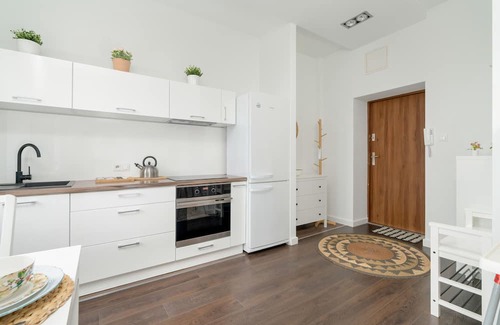 Wilda Apartment | Inviting Apartment in Poznań with Great Amenities