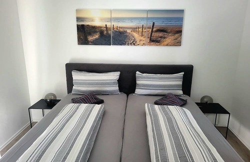 Goch House | Family-Friendly Vacation Home for 5 Guests in Goch