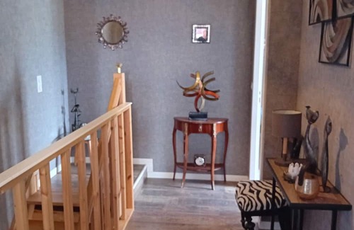 Mezin House | Charming Ancienne Chapelle: Cozy Rooms & Outdoor Terrace