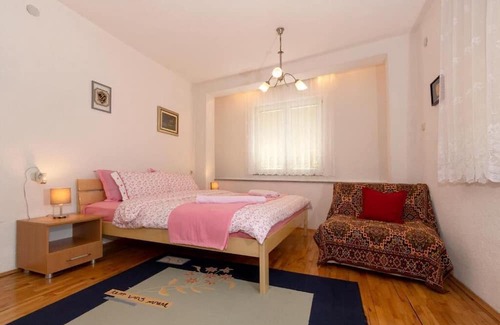 Ohrid Apartment | Budget-Friendly Bogdanoski Studios with Family Amenities