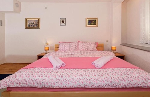 Ohrid Apartment | Budget-Friendly Bogdanoski Studios with Family Amenities