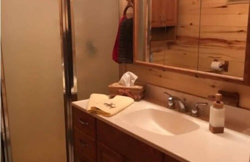 Pagosa Springs Cabin | Cabin located in the Upper Blanco Basin with AMAZING Mountain Views 30 NIGHT MIN