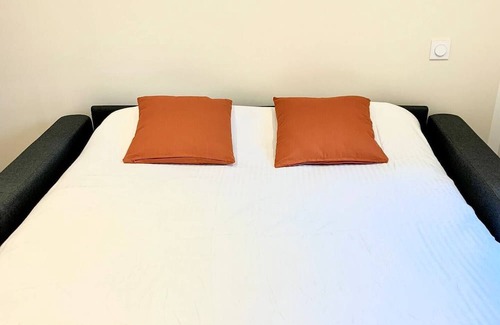 Flace Apartment | Cozy Studio Near Mâcon Hospital – Ideal for Families