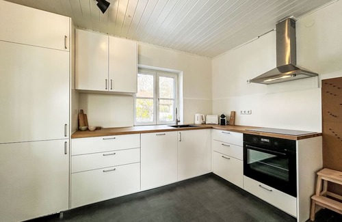 Velden am Worther See Apartment | Discover Rachel by Interhome: Pet-Friendly Lake Retreat