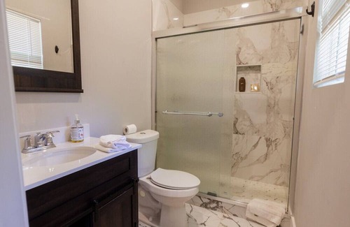 Lithonia House | Inviting King Bed Room with Private Entry and Amenities