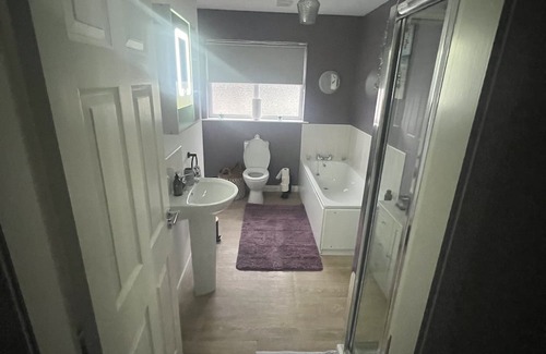 Ballycastle House | Cozy Fairhill Cottage: Just Minutes from the Beach