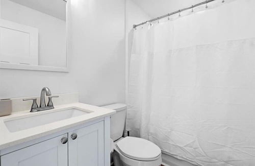 Gastonia House | Modern New Build in Gastonia: Pet-Friendly & Family Ready