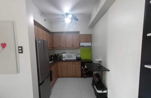 Guadalupe Nuevo Condo | Cozy unit near Rockwell, Poblacion, BGC and Makati Central Business District