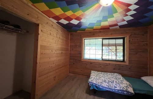 Mountain View Cabin | Explore Hawaiian Forest Estate: Cozy Cabins Near Volcano Park