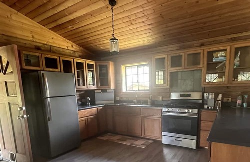 Mountain View Cabin | Explore Hawaiian Forest Estate: Cozy Cabins Near Volcano Park