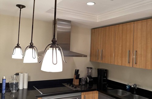 Escazu Apartment | Pet-Friendly Retreat at Exclusivo Condominio Escazú