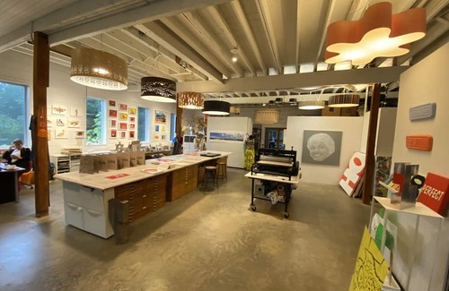 Aquebogue House | Idyllic Landmark Barn Retreat in North Fork Wine Country