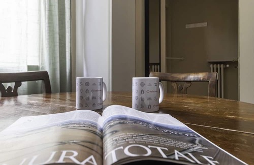Porta Volta Apartment | Explore Comfort at Italianway - Volta 10 C with Spa & Kitchen