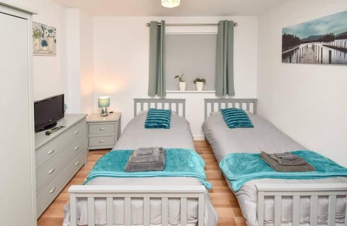 Northampton Apartment | Modern Town Centre Apartment with Family-Friendly Amenities