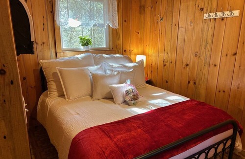 Reliance Cabin | Secluded Cabin Retreat Between Hiwassee and Ocoee Rivers