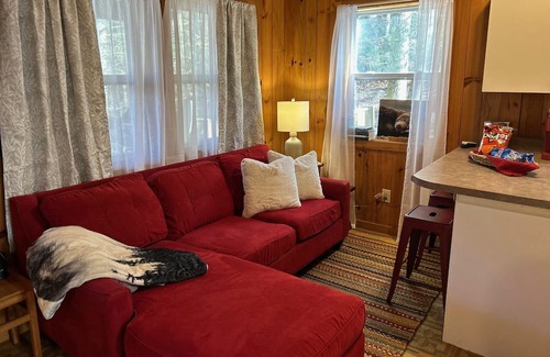 Reliance Cabin | Secluded Cabin Retreat Between Hiwassee and Ocoee Rivers