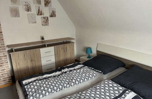 Idar-Oberstein House | Cozy Holiday Home in Idar-Oberstein's Neuweg District