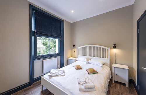 Pembridge Apartment | Cozy Notting Hill Studio Steps from Portobello Road