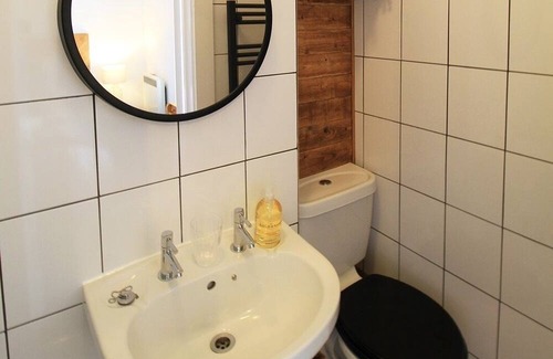 Isles of Scilly Apartment | Idyllic Little Downs: Countryside Retreat Near the Beach