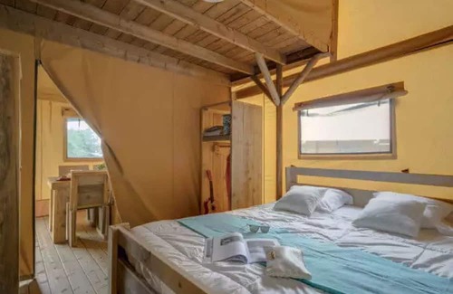 Saint-Julien-des-Landes House | Experience 5-Star Camping with Pool and Spa Amenities