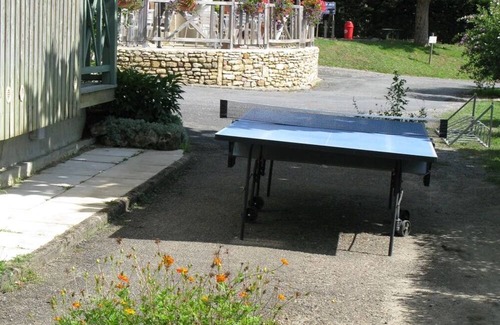 Villefranche-du-Perigord House | Cozy Mobilhome with Pool and Family-Friendly Amenities