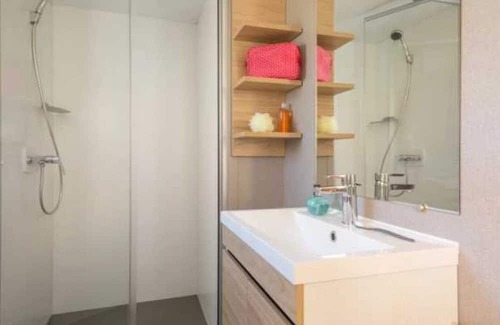 Orpierre House | Relaxing 4-Star Camping with Pool and Family-Friendly Amenities