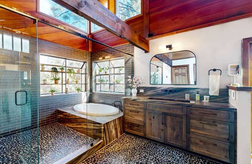 Crystal Bay House | Treetop hideaway in Incline/Crystal Bay with game room & lake-view loft & decks