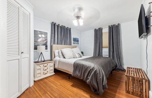 West Irondequoit House | Discover Nature & City: Perfect for Families and Pets!