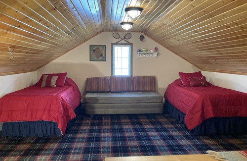 Havana Cabin | Family-Friendly 2-Bedroom Cabin on Matanzas Beach