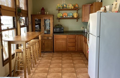 Havana Cabin | Family-Friendly 2-Bedroom Cabin on Matanzas Beach