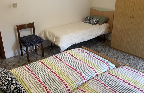 Bisenti Apartment | Relaxing Central Bisenti Getaway with Garden & Kitchen