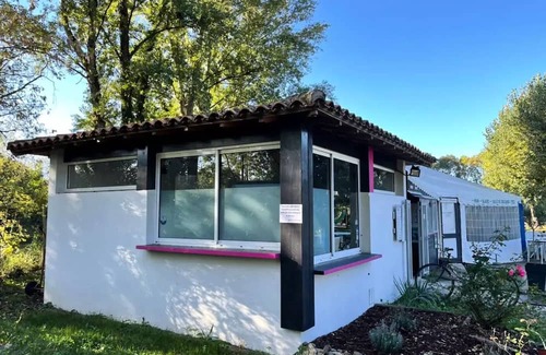 Saint-Denis-du-Payre House | Relaxing Mobile Home at Camping O Beau Laurier, Ibiza