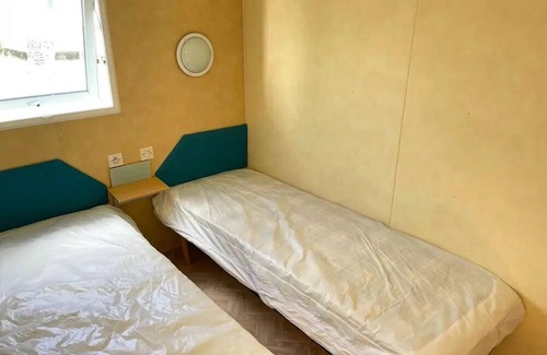 Saint-Denis-du-Payre House | Pet-Friendly Mobile Home at Camping O Beau Laurier