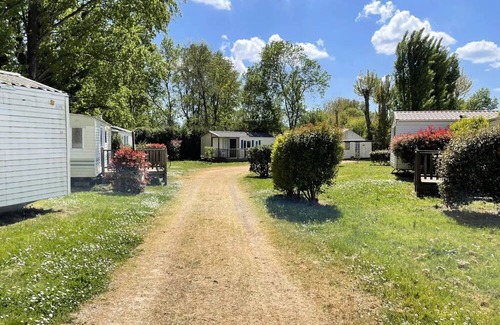 Saint-Denis-du-Payre House | Discover Camping O Beau Laurier: Oceanfront Mobile Home Bliss