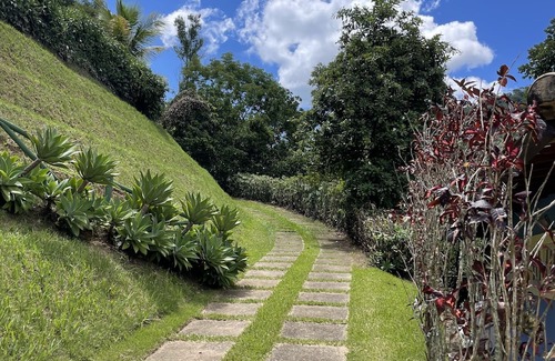 Petropolis Cottage | Relax at Recanto do Sossego: Spa and Family-Friendly Retreat