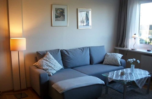 Funnix Apartment | Scenic Lake View Holiday Home with Family-Friendly Amenities