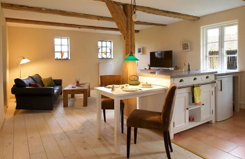 Greven Apartment | Discover Trulich Hoff: Family-Friendly Apartments Await