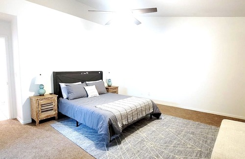 Continental Ranch House | Adventure & Relaxation Await at Desert Resort Retreat