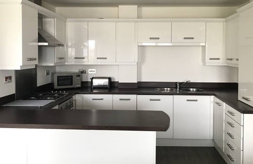 Liverpool Apartment | Modern, Liverpool Apartment, Entire Place, Free parking