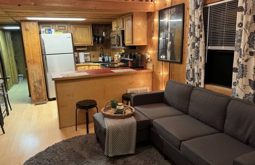 Bushnell Cottage | Family-Friendly Lake Cottage for Memorable Getaways