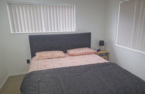 Papatoetoe House | Room available <> Close to Airport & all amenities