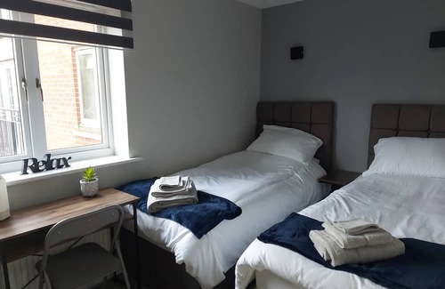 Weston on Trent Apartment | Canal-View 2 Bedroom Apartment Close to CBS Arena