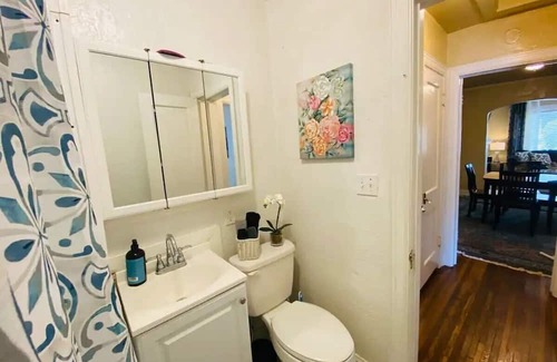 Sunrise Terrace House | Stylish 2BR Midtown Duplex with Family-Friendly Amenities